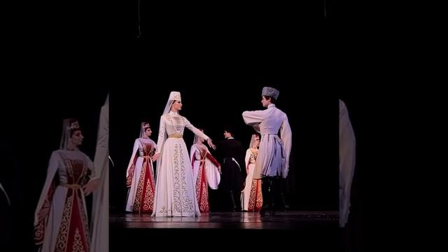 Осетинский народный Танец-Приглашение ХОНГА-КАФТ (ансамбль «Симд» Южная Осетия) смотреть онлайн