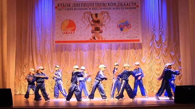 Кубок Днепр обл Совр и Вост хор Синельниково 20160521 133352 DIP 9480 Belly dance смотреть онлайн