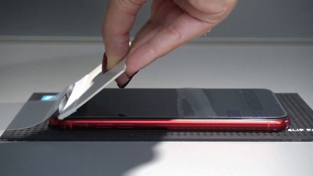 Как клеить защитную пленку Blade на экран телефона смотреть онлайн