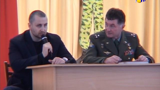 В политехническом колледже прошел урок мужества. смотреть онлайн