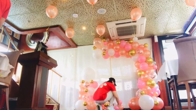 ROSE GOLD | BALLOON DECORATION| DIY | @ROYAL YACHT RESTAURANT | ABU DHABI | UAE смотреть онлайн
