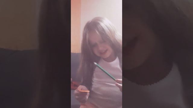 Что тут происходит мне страшно помогите смотреть онлайн