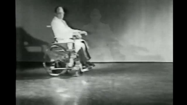 Brooke Nevin Teaches Canada Something About The Electric Wheelchair смотреть онлайн