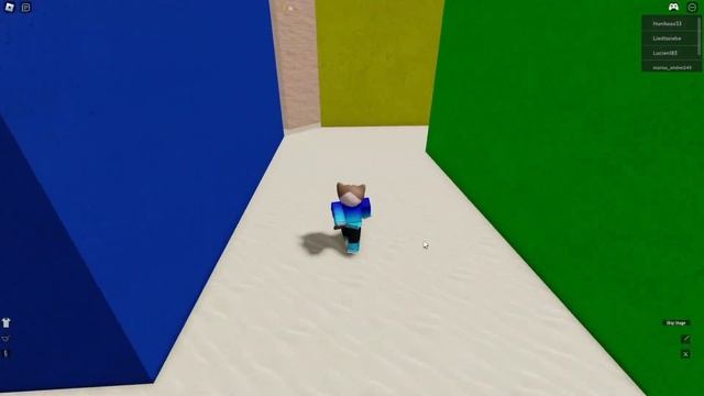 ОГРОМНАЯ ГОЛОВА ПРИСЛЕДУЕТ МЕНЯ В Роблокс! Escape Raning Head Roblox смотреть онлайн