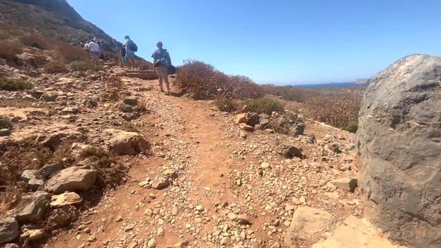 Пешком от Фаласарна до Балоса. Оно того стоило! смотреть онлайн