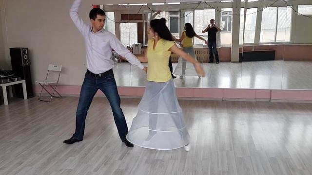 Репетиция свадебного танца Олега и Маши Кузьмицких! Кузяши 2015 смотреть онлайн