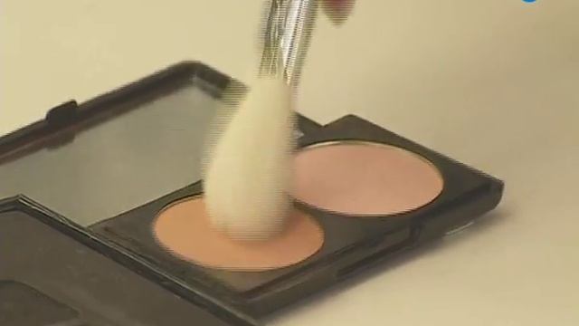 Лифтинг-макияж для женщин после 50 : мастер-класс от визажиста. смотреть онлайн