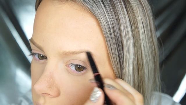 Soft Mauve Look Using New Products! | Full Face Tutorial | Allison Wilburn MUA смотреть онлайн