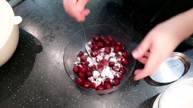 Пироги с ингредиентами из сада