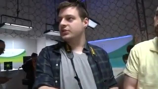 New Xbox 360 250GB 1st Unboxing By Engadget. the Metro slim смотреть онлайн