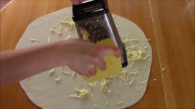 Слоёные лепёшки с сыром. смотреть онлайн