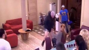 Должанский танцует