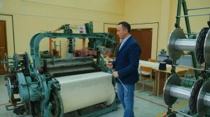 Лабораторная работа SS «Способы прокладывания уточной нити. Часть 1. Челночный ткацкий станок АТ».