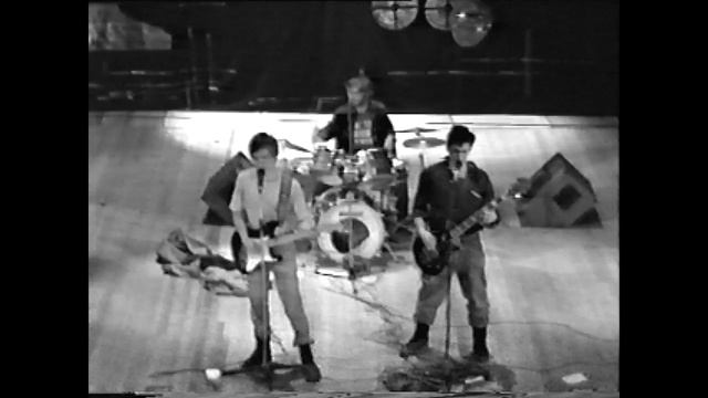 'ЧЕРНОЗЕМ' - 'Как молоды мы были'  ('Сибирский драйв', Москва, 1994 г.)