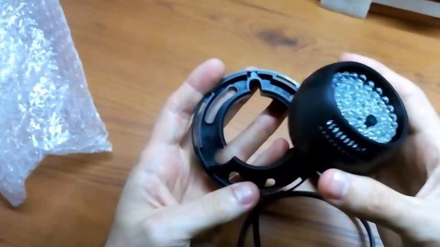 Инфракрасная (ИК) подсветка для CCTV камер наблюдения 48LED. Распаковка и обзор смотреть онлайн