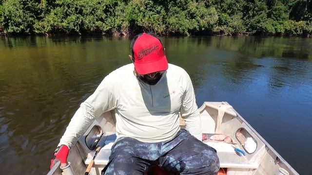 LINHADA DE MÃO EM LAGO DESCONHECIDO. Queimou meu dedo. смотреть онлайн