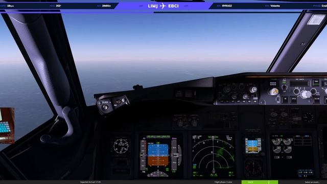 ?Brussels Charleroi airport Belgium: Approach and landing on Runway 24. Ryanair OPS смотреть онлайн