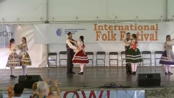 Traditional Hungarian Folk Dance by Csardas