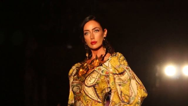 Moda Pol Nuñez en We Love Flamenco смотреть онлайн