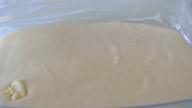 Заливной ПИРОГ с зеленым ЛУКОМ и ЯЙЦОМ. Готовим тесто на кефире. Ленивый пирог для занятой хозяйки смотреть онлайн