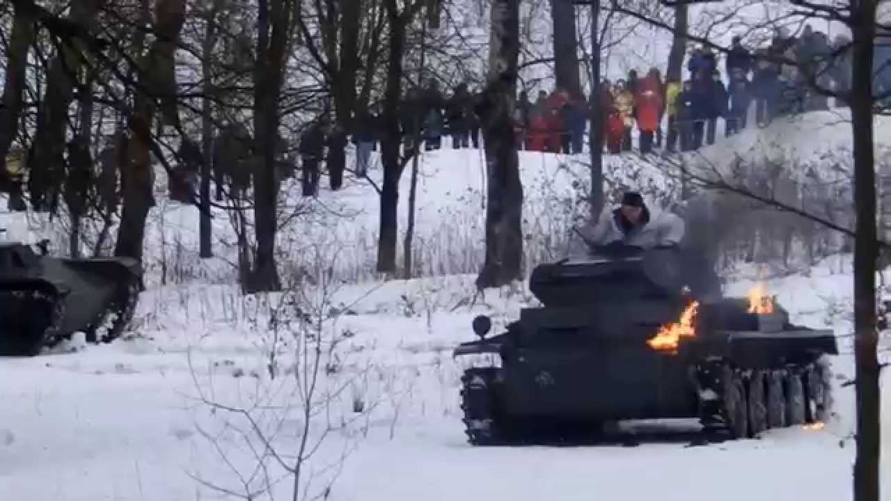 Реконструкция танкового боя. Reconstruction of a tank battle. смотреть онлайн