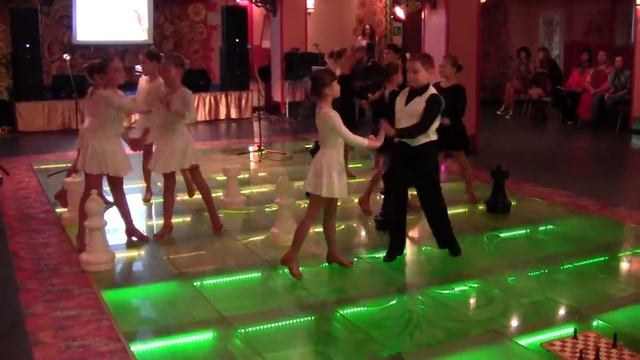 Шахматный вальс Танцевальная студия Арго (Разина Анастасия) смотреть онлайн