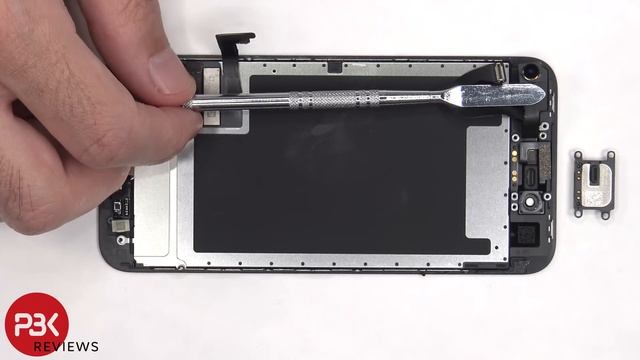 Apple iPhone SE 2022 3rd Gen 5G Disassembly Teardown Repair Video Review. Same as 2nd Gen? смотреть онлайн