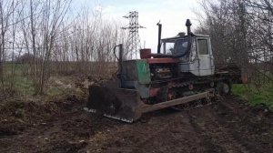 Т150 XTZ Бульдозер гусеничный ямз 236 ремонт старой дороги bulldozer T-150 uproots and makes a road