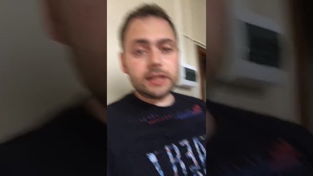 Последствия майнинга в офисе в жару летом. +37 градусов в помещении с фермами смотреть онлайн