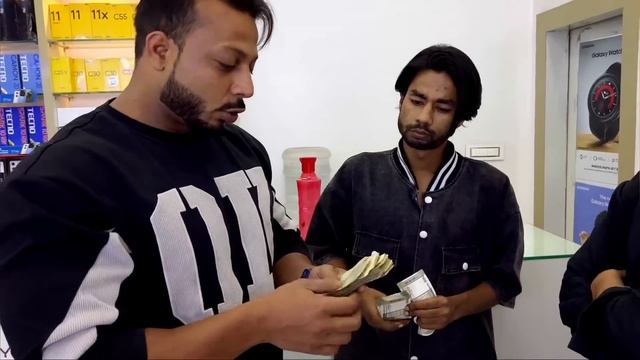 Kashif ne liya iPhone 15 #sevengers || #sevengerfitness смотреть онлайн