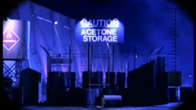 Bugs - Электронные жучки / Сезон 3 Серия 4 / Человек без свойств / фантастика боевик преступление