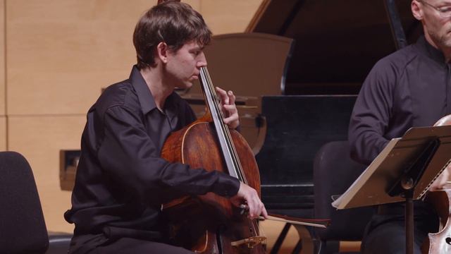 Leonard Cohen (arr. by Clancy Newman) - Hallelujah for Three Cellos смотреть онлайн