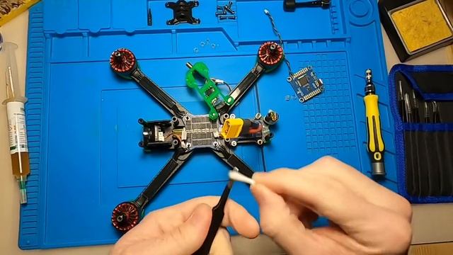 Установка пищалки JHE20B на iFlight Nazgul5 V2 смотреть онлайн