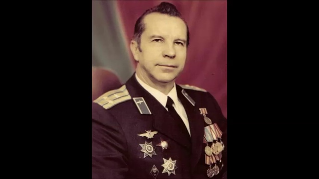 ОНИ ЗАЩИЩАЛИ РОДИНУ, Ч-3, 50 лет выпуску ОВВАКУЛ смотреть онлайн