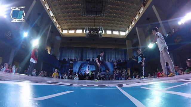 ДИК НИК & LOTUS VS VADY ROCK & HOL | FINAL | BATTLE OF STYLES 2014 | VLADIMIR смотреть онлайн