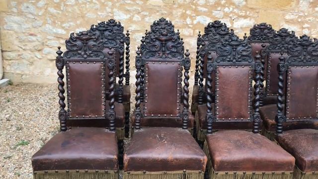 Мебельный гарнитур из 12 стульев в стиле ренессанс смотреть онлайн