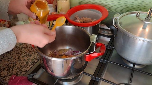 Суп с чечевицей и рисом. Это что-то новенькое на Рамадан! смотреть онлайн