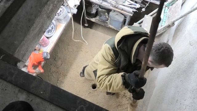 Абиссинская скважина город Дзержинск в гараже. смотреть онлайн