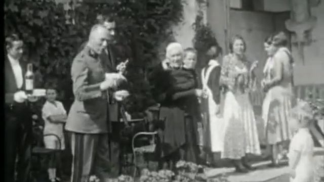Une suisse rebelle - Annemarie Schwarzenbach 1/6 смотреть онлайн