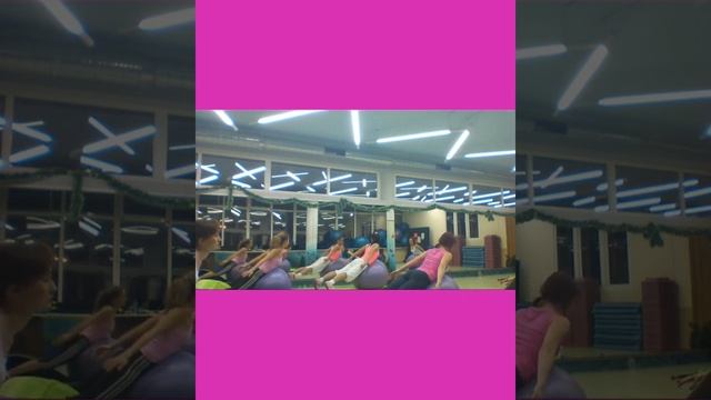 Фитбол упражнения на мяче / fitball / exercises on the ball смотреть онлайн