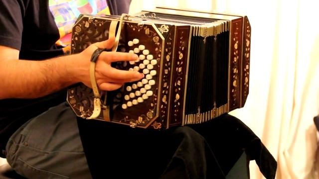 El choclo - Villoldo - solo bandoneón смотреть онлайн