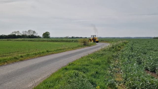 Classic Muir Hill 161 Tractor with Perkins V8 !! Listen! смотреть онлайн