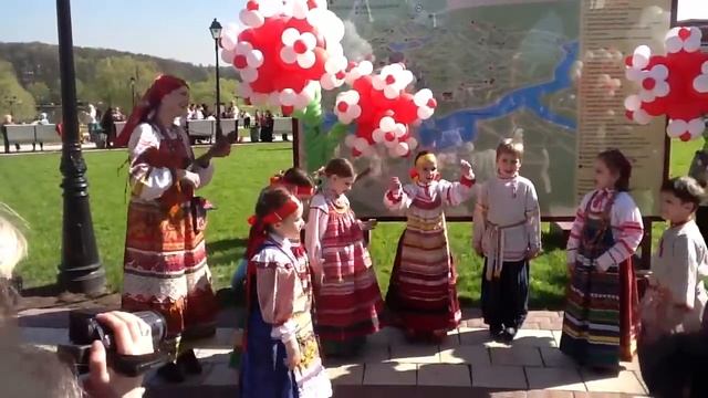 Детский фольклорный ансамбль Свечаник смотреть онлайн