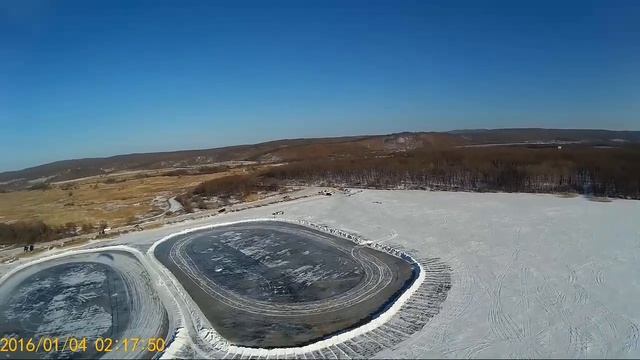 Полеты на Раковском водохранилище смотреть онлайн