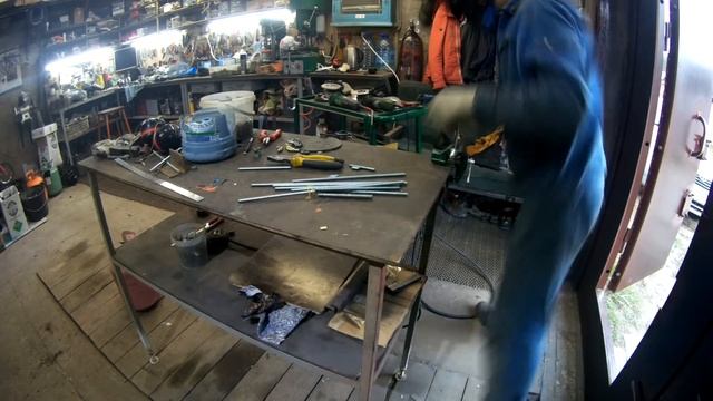 Фигурки из болтов и гаек смотреть онлайн