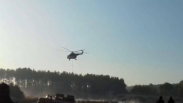 Тушение лесных пожаров .Работа вертолета. смотреть онлайн