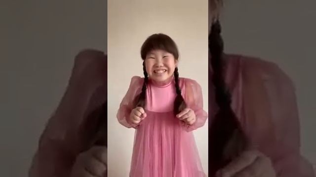 Стихи "Күөрэгэй", Брызгалова Саяна смотреть онлайн