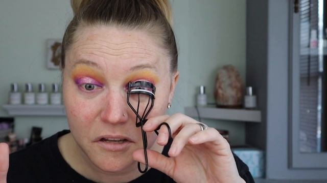 Colorful Eyeshadow/ Lets play! смотреть онлайн