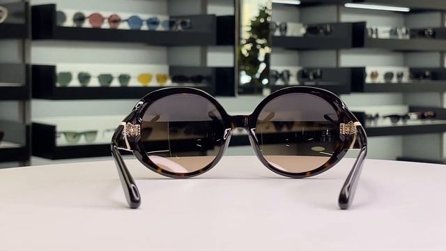 Женские солнцезащитные очки Carolina Herrera NY 615 722 смотреть онлайн