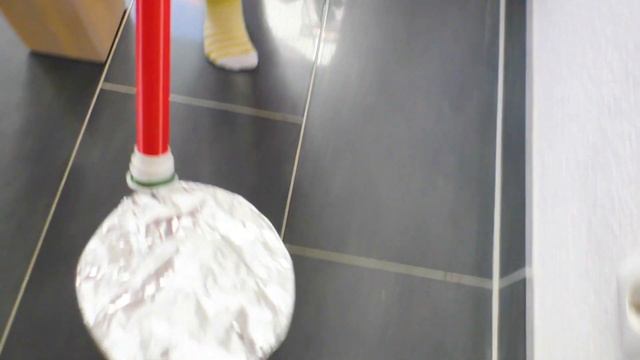 Куда пропал весь ШОКОЛАД? Почему мама и Злата на диете? смотреть онлайн